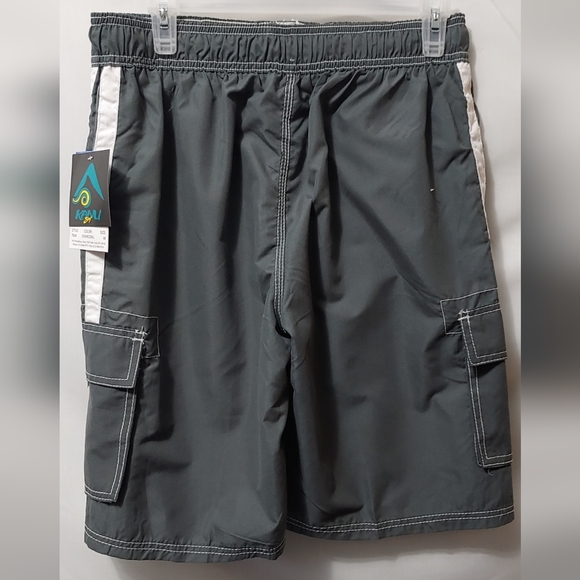 Kanu Cargo Board Shorts Size M NWT - Picture 2 of 3